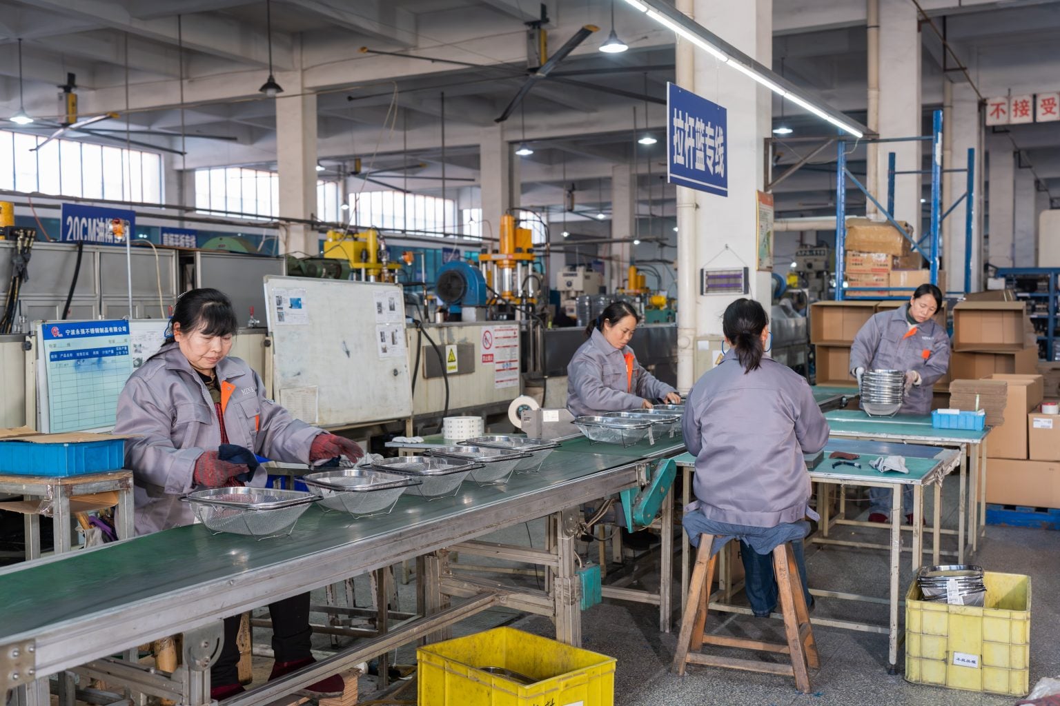 Production team working at a packaging line